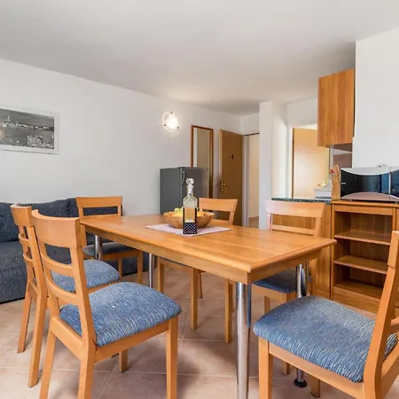 Gorgeous In דירה