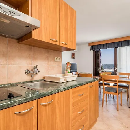 Gorgeous In דירה Barbat na Rabu