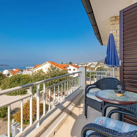 Gorgeous In דירה