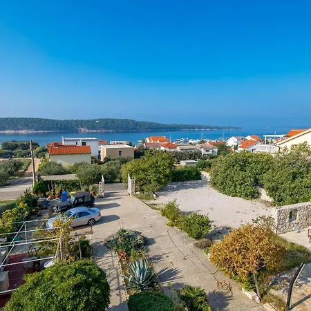 Gorgeous In * Barbat na Rabu